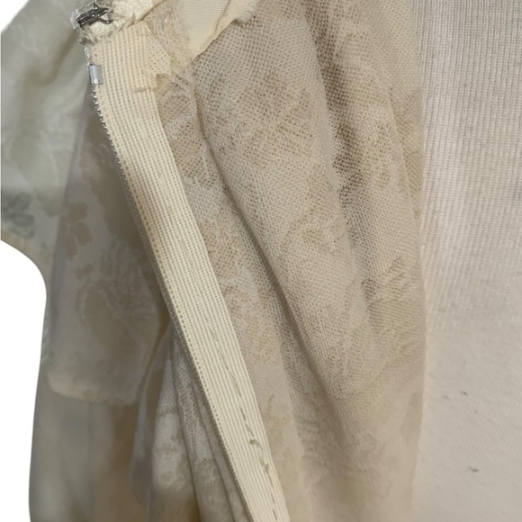 Vintage cream sheer lily pad lace pattern ruffle dress size l/xl - Picture 7 of 8